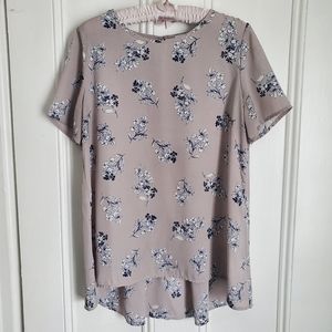 Sienna Sky Grey Floral Flowy T-shirt Blouse
